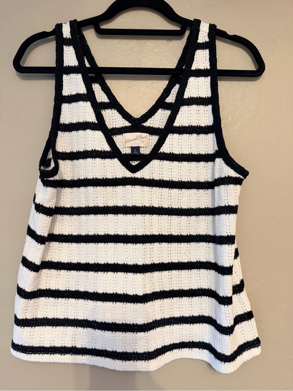 Universal Thread Black & White Striped Knit Tank